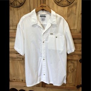 Columbia Men’s short sleeve button down XL shirt